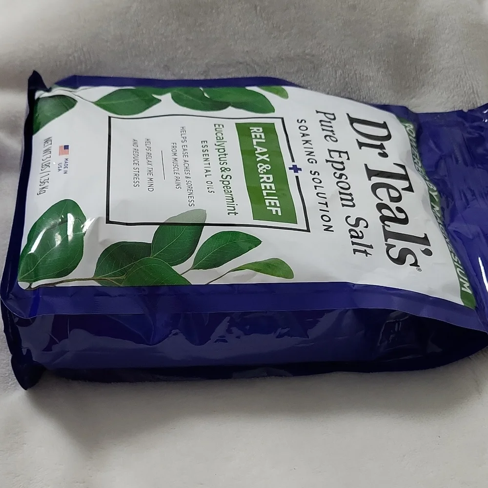 Eucalyptus Spearmint Epsom Salt Soak - Picture 6 of 10